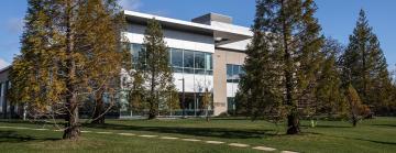 Arrillaga Science Center building