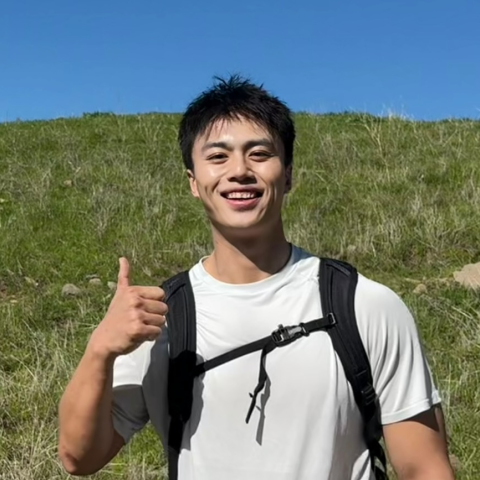 Bo Su headshot